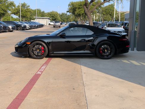 Used 2015 Porsche 911 4 Cabriolet AWD/4WD image 7
