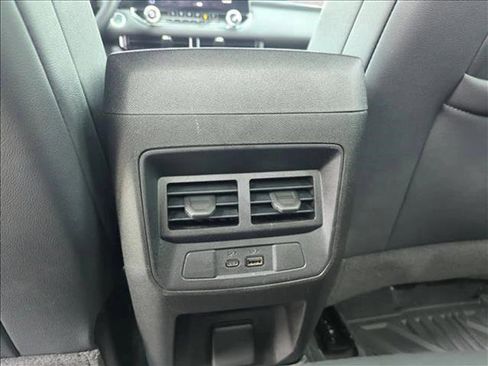 Used 2025 GMC Canyon Elevation w/ Convenience Package image 19