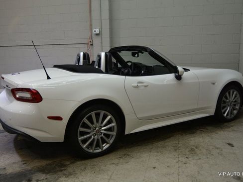 Used 2017 FIAT 124 Spider Lusso image 30