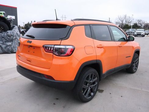 New 2026 Jeep Compass Latitude image 20
