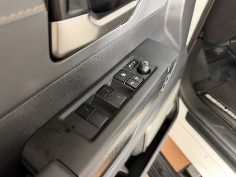 Used 2026 Toyota Sequoia Capstone AWD/4WD image 17