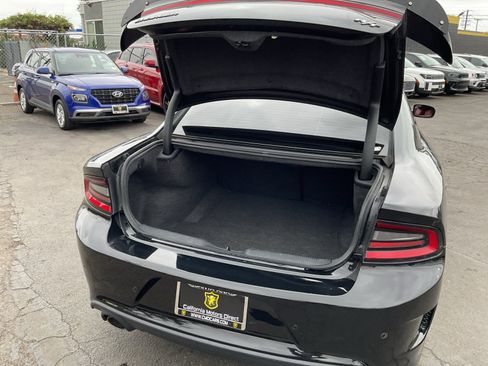 Used 2022 Dodge Charger R/T w/ Plus Group RWD image 26