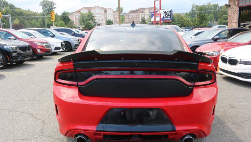 Used 2016 Dodge Charger R/T Scat Pack w/ Beats Audio Group RWD image 5