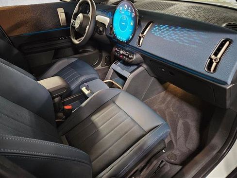 Certified 2025 MINI Cooper Countryman S AWD/4WD image 18