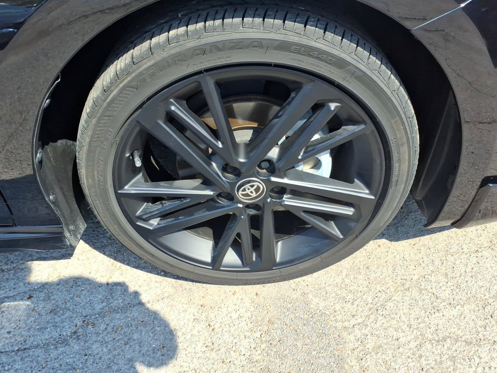Used 2026 Toyota Camry Hybrid FWD image 7