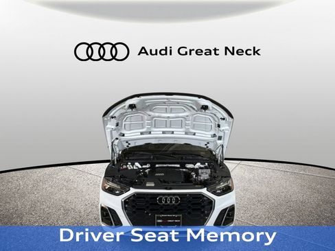 Used 2023 Audi Q5 2.0T Premium w/ Convenience Package AWD/4WD image 17