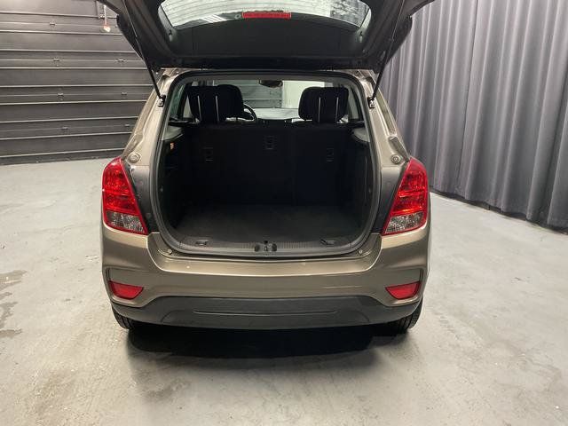Used 2021 Chevrolet Trax LS FWD image 6