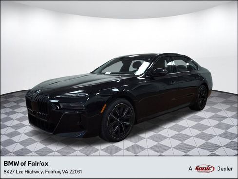 Used 2023 BMW 760i xDrive w/ Executive Package image 1