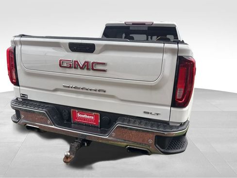 Used 2022 GMC Sierra 1500 SLT w/ SLT Premium Plus Package image 17