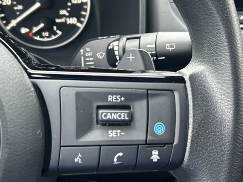 Certified 2023 Nissan Rogue SV AWD/4WD image 29