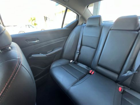 Used 2025 Nissan Altima 2.5 SR image 38