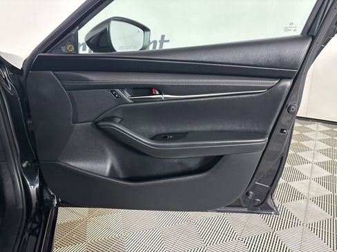 Used 2025 MAZDA MAZDA3 s image 26