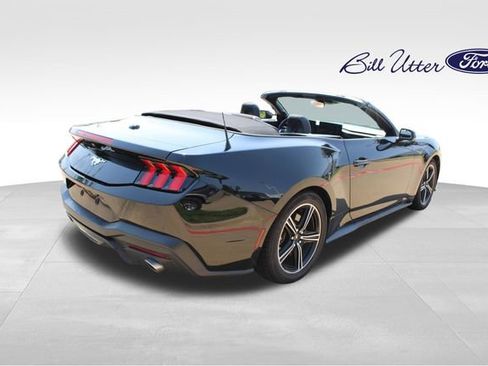 Certified 2024 Ford Mustang Convertible image 5