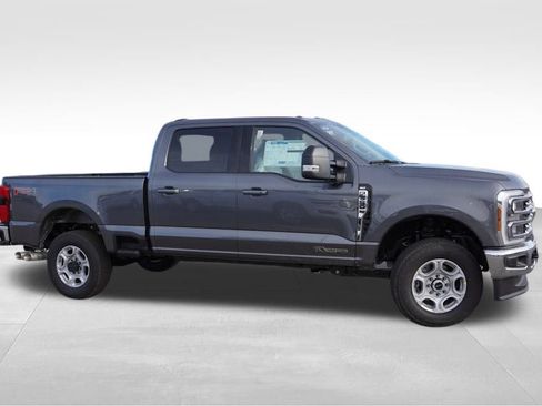 New 2026 Ford F350 XLT w/ XLT Premium Package image 2