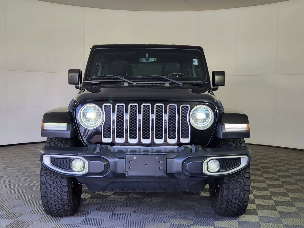 Used 2019 Jeep Wrangler Unlimited Sahara w/ Dual Top Group AWD/4WD image 2