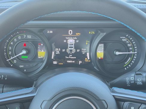 Used 2024 Jeep Wrangler Unlimited Rubicon 4xe AWD/4WD image 35