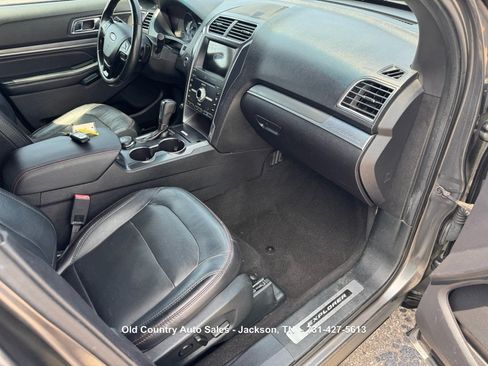 Used 2019 Ford Explorer Sport AWD/4WD image 20