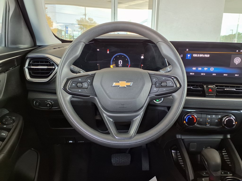 Used 2026 Chevrolet TrailBlazer LT FWD image 15