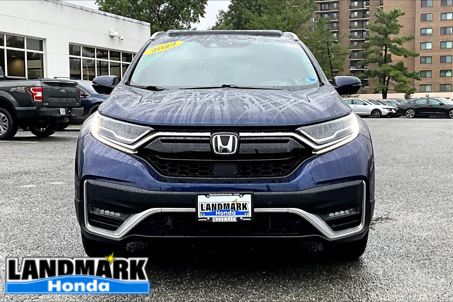 Used 2022 Honda CR-V Touring image 3