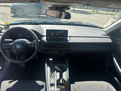 Used 2023 Honda Accord LX image 15