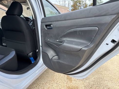 New 2025 Nissan Versa SV w/ Trunk Package FWD image 20