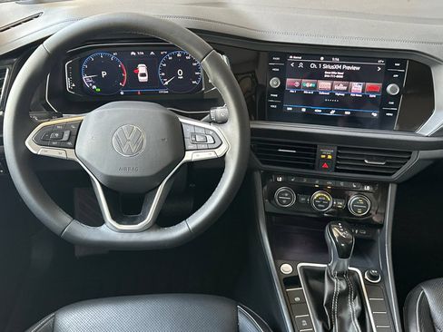 Used 2024 Volkswagen Jetta SEL FWD image 14