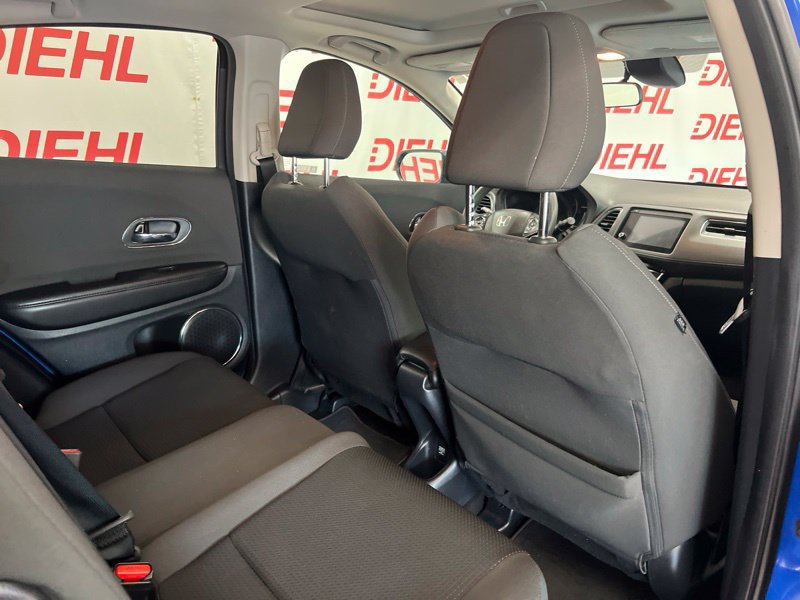 Used 2022 Honda HR-V EX image 11