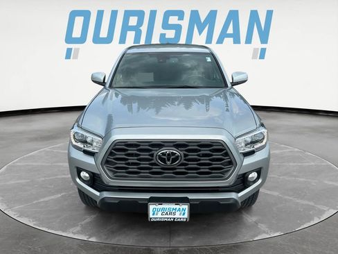 Used 2023 Toyota Tacoma TRD Off-Road AWD/4WD image 9