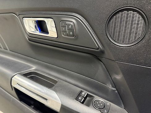 Used 2017 Ford Mustang Premium w/ Ecoboost Performance Package image 17