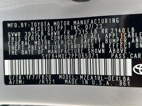 Used 2023 Toyota Corolla LE FWD image 28