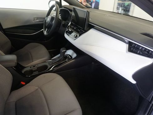 Used 2023 Toyota Corolla SE FWD image 23