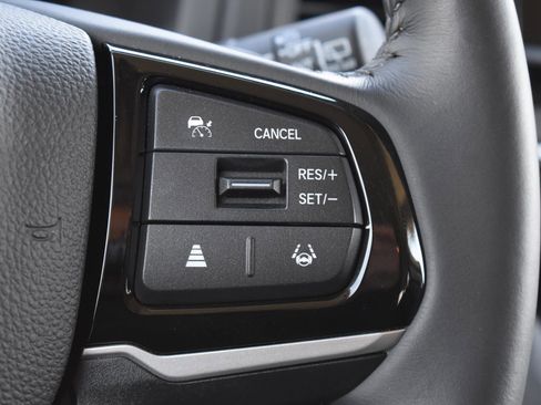 Used 2025 Honda Odyssey EX-L image 8