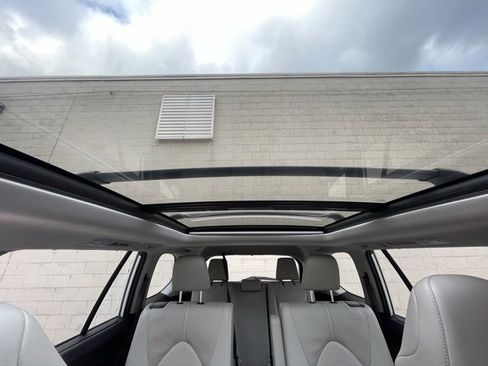 Used 2024 Toyota Grand Highlander Limited image 16