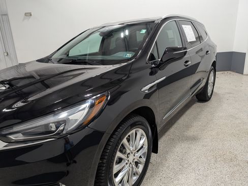 Used 2020 Buick Enclave Premium w/ Sun and Sites Package AWD/4WD image 7