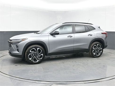 New 2026 Chevrolet Trax RS w/ Sunroof Package image 11