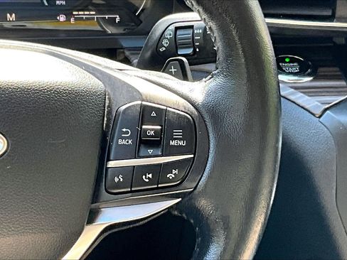 Certified 2020 Ford Explorer Limited AWD/4WD image 18
