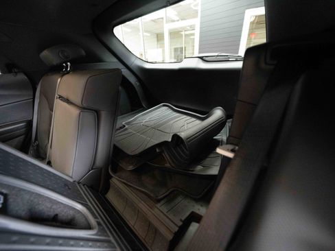 Used 2022 Chevrolet TrailBlazer RS w/ Sun and Liftgate Package image 24