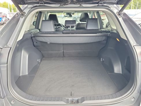 Certified 2021 Toyota RAV4 XLE Premium AWD/4WD image 10