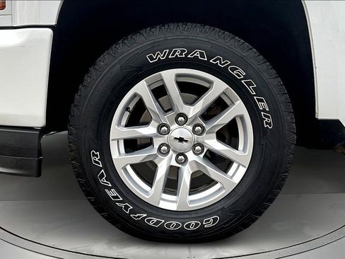 Used 2017 Chevrolet Silverado 1500 LT w/ All Star Edition image 30