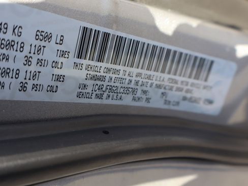 Used 2020 Jeep Grand Cherokee Limited image 23