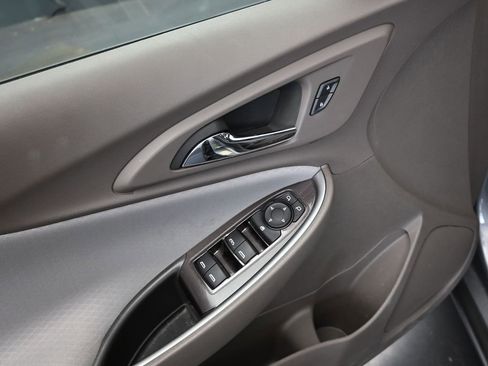 Used 2024 Chevrolet Malibu LT image 23