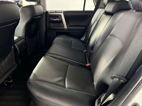 Used 2014 Toyota 4Runner Limited image 24