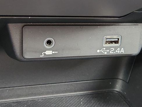 Certified 2025 Subaru Crosstrek 2.0i image 19