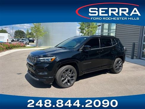 Used 2024 Jeep Compass Limited w/ High Altitude Package AWD/4WD image 1