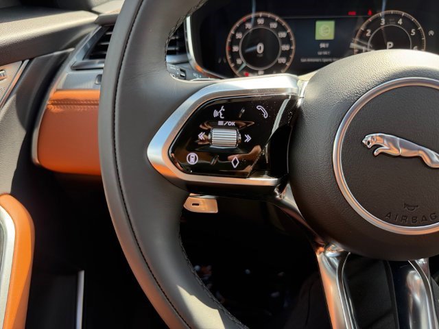 New 2026 Jaguar F-PACE R-Dynamic S AWD/4WD image 22