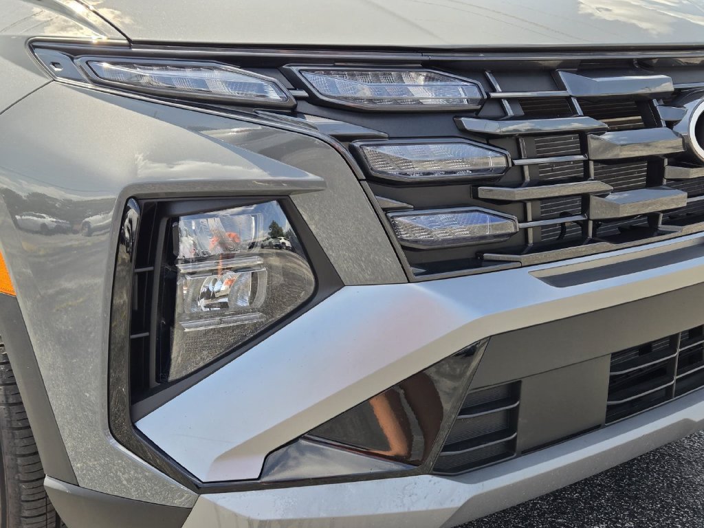 New 2026 Hyundai Tucson SEL FWD image 2