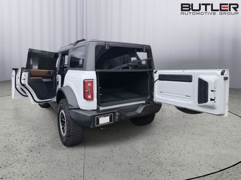 Used 2023 Ford Bronco Outer Banks w/ Sasquatch Package image 28
