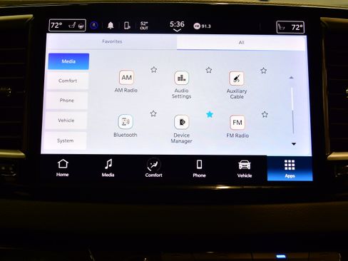 Used 2023 Chrysler Pacifica Touring-L FWD image 26