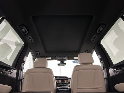 Used 2024 Cadillac XT6 Sport w/ Technology Package AWD/4WD image 25