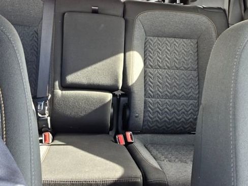 Used 2024 Chevrolet Equinox LT image 25